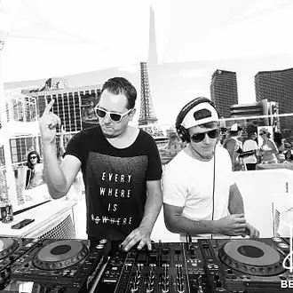 Description de cette image, également commentée ci-après