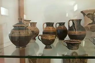 Poterie protogéométrique et géométrique, Xe – VIIIe&nbsp;siècle av. J.-C.