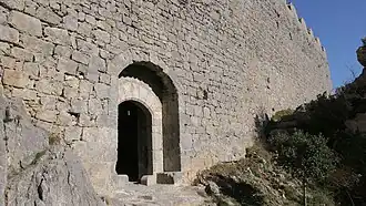 La poterne d'entrée façade sud.