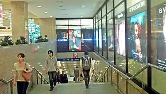 Image illustrative de l’article Seohyeon (métro de Séoul)