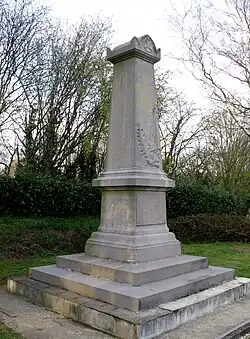 Monument aux morts.