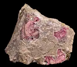 Quincite - Quincy, Cher, France (8&nbsp;×&nbsp;8&nbsp;cm)