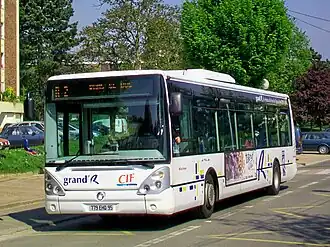 Autobus Irisbus Citelis 12 du réseau de bus Grand R, en avril 2011.