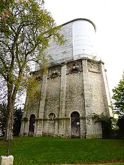 Réservoir, place des Vieux-Capucins, 1875.