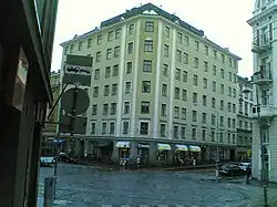 R-kioski de Viiskulma.