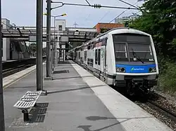 Desserte par une Z 22500.