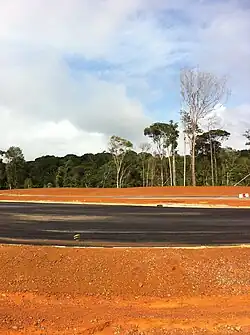 RN2 route vers le pont.