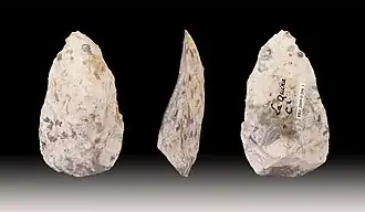 Racloir moustérien.