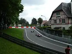 Photo de Raffaele Marciello devançant Carlos Sainz Junior lors du Grand Prix de Pau 2012.