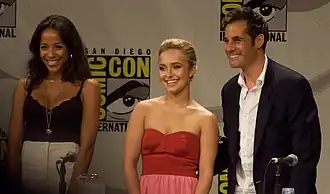 Dania Ramirez, Hayden Panettiere, and Adrian Pasdar (Maya, Claire, and Nathan respectively) at the Heroes panel, comic-con 2008.