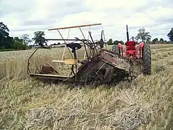 Moissonneuse-lieuse, Bottlesford, Wiltshire