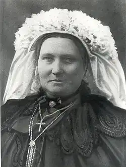 Photo d'antan : coiffe brabançonne