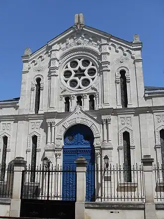 Vue générale du bâtiment