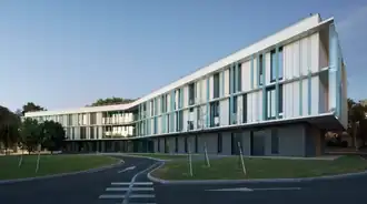 Au n°72, l'Hospice Roederer-Boisseau