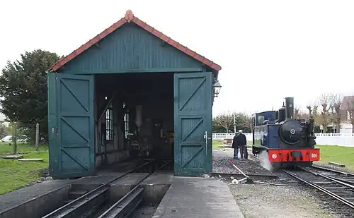 La remise à locomotives.