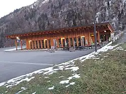 lLa maison de Celliers : mairie, salle polyvalente, point d'accueil, bar-restaurant