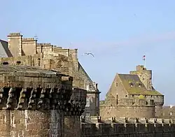 Sur les remparts de Saint-Malo.