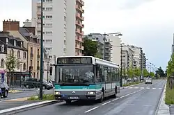 Bus 41ex sur l'axe est-ouest entre Cesson et Rennes.
