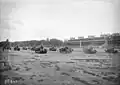 Défilé des chars FT du 503e&nbsp;RCB lors de la revue du 14 juillet 1922 à l'hippodrome de Longchamp.