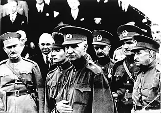 Reza Chah et le prince héritier Mohammad Reza.