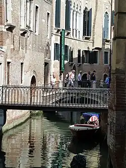 Pont privé sur le Campiello S.Tomà