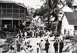 Touristes à Livingston, Izabal, après avoir navigué sur le Río Dulce