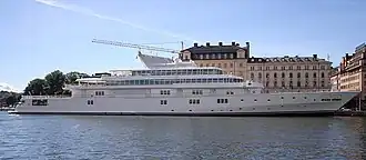 illustration de Rising Sun (yacht)