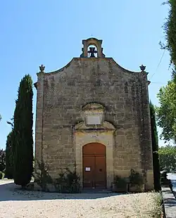 La façade.