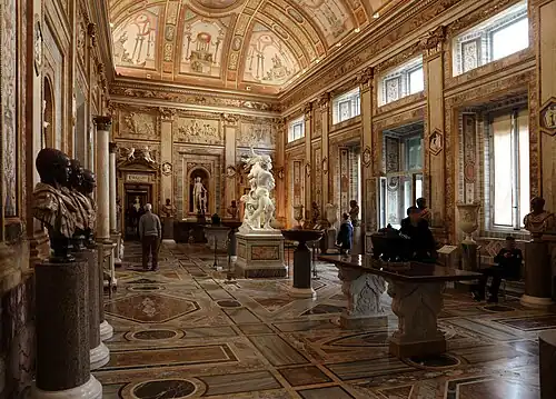 Salle IV des Empereurs