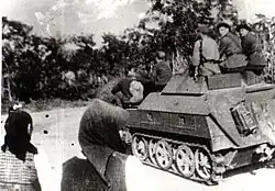 Chasseurs alpins roumains en guerre contre l'Axe en 1944 à bord d'un SdKfz 250