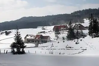 Le village en hiver.