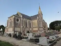 L'église Saint-Hermès.