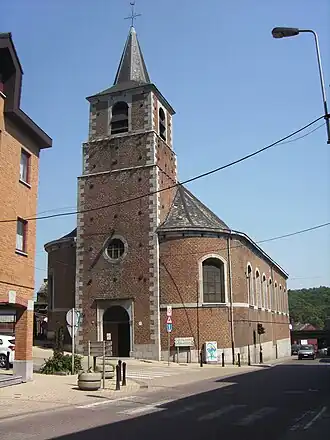 L'église Notre-Dame de l'Assomption à Roux.