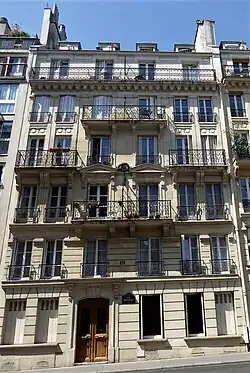 Immeuble au no&nbsp;16.