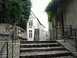 Description de cette image, également commentée ci-après