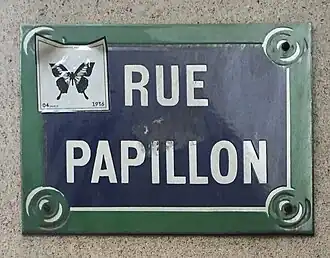 Voir la plaque.
