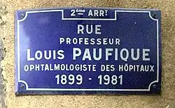 Voir la plaque.