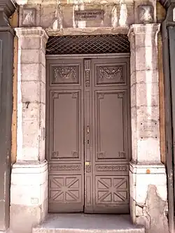 Rue Voltaire (Maison Hache)