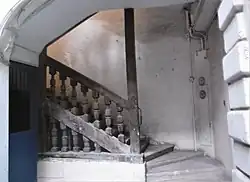 no 19 : escalier Louis XIII