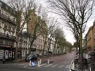 Rue des Réservoirs.