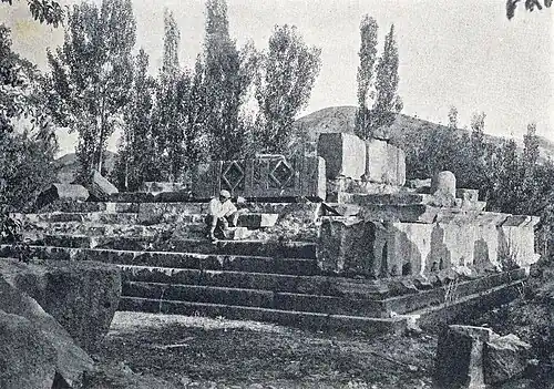 Ruines du temple au début du XXe siècle (1918),.