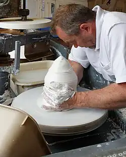 Homogénéisation de la pâte.