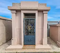 Vue de la sépulture.