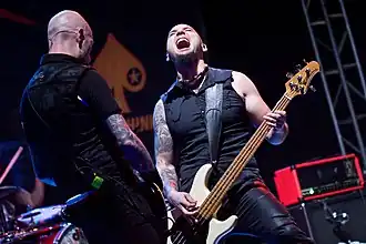 Description de cette image, également commentée ci-après