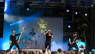 Description de cette image, également commentée ci-après