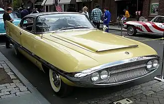 Dual-Ghia&nbsp;(en) (1958)