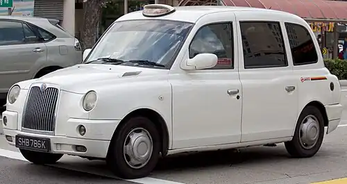 Le London taxi TX4 à Singapour