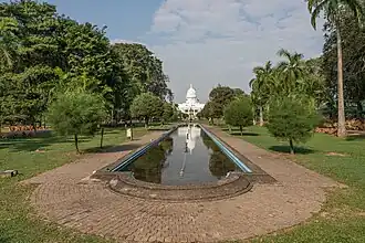 Image illustrative de l’article Viharamahadevi Park