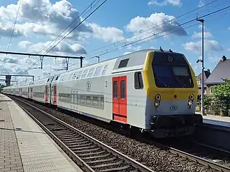 Description de cette image, également commentée ci-après