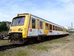 X 4750 en livrée jaune Lorraine.